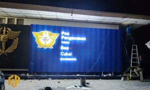 Perbedaan-Antara-Letter-Timbul-Akrilik-dan-Papan-Nama-Biasa.png